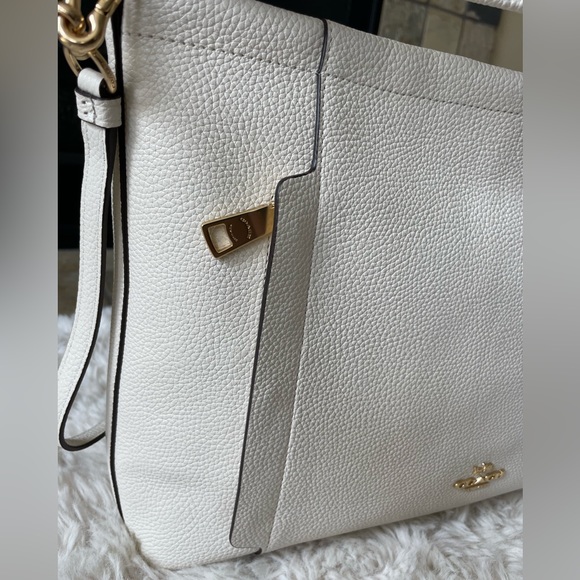 NWT Coach Scout hobo pebbled leather shoulder crossbody chalk - Picture 7 of 16